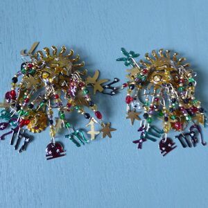 Lunch at the Ritz Celestial Astrology Sun Clip-On Earrings Signed LATR 1989 READ